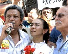 {456EDF86-1680-498B-B547-6B0F871374E4}_2006jul06_cyro220